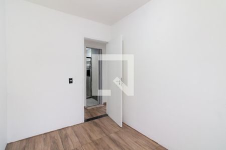 Quarto 1 de apartamento para alugar com 3 quartos, 53m² em Jardim Monte Alegre, São Paulo