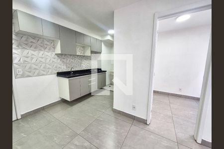 Sala/Cozinha de apartamento para alugar com 2 quartos, 33m² em Campos Elíseos, São Paulo