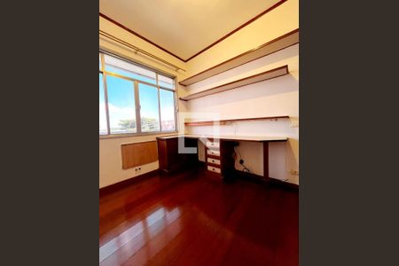 Quarto de apartamento à venda com 3 quartos, 110m² em Jardim Guanabara, Rio de Janeiro