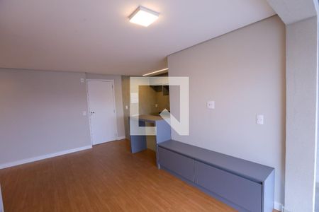 Sala de apartamento para alugar com 2 quartos, 70m² em Parque Sao Domingos, São Paulo