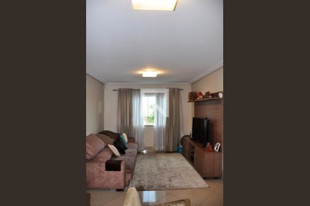 v de casa à venda com 4 quartos, 210m² em Parque Sao Domingos, São Paulo