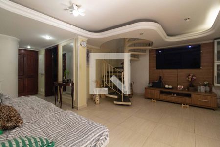 Sala de casa à venda com 3 quartos, 235m² em Vila Mariana, São Paulo