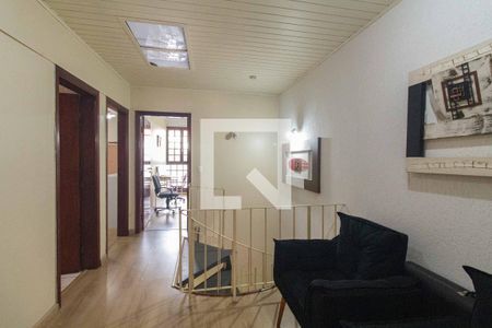 Corredor de casa à venda com 3 quartos, 235m² em Vila Mariana, São Paulo
