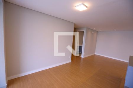 Sala de apartamento para alugar com 3 quartos, 100m² em Parque Sao Domingos, São Paulo