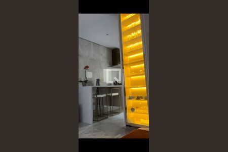 Sala de casa de condomínio para alugar com 2 quartos, 50m² em Chácara Ondas Verdes, Cotia