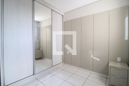 Quarto 1 - Suíte de apartamento para alugar com 2 quartos, 65m² em Jardim Patricia, Uberlândia