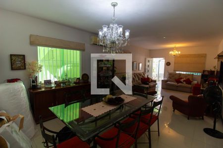 Casa de Condomínio à venda com 5 quartos, 280m² em São Francisco, Niterói