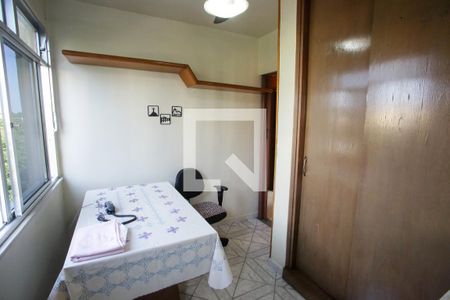 Escritório de apartamento para alugar com 2 quartos, 50m² em Jacarepaguá, Rio de Janeiro