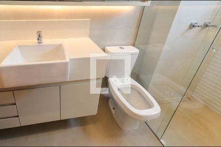 Banheiro Suíte 1 de apartamento à venda com 3 quartos, 120m² em Castelo, Belo Horizonte