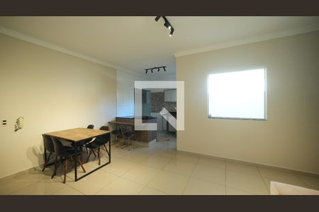 Sala de apartamento para alugar com 2 quartos, 75m² em Santa Maria, Santo André