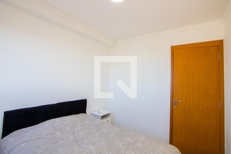 Quarto 1 de apartamento para alugar com 2 quartos, 34m² em Vila Palmares, São Caetano do Sul