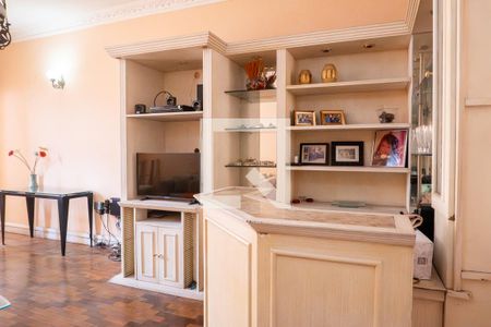 Apartamento à venda com 3 quartos, 120m² em Benfica, Rio de Janeiro