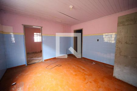 Cozinha de casa para alugar com 2 quartos, 250m² em Vila Nhocuné, São Paulo