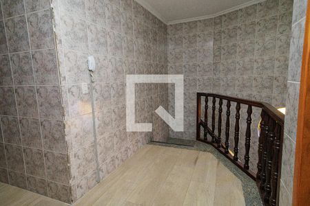 Hall segundo andar de casa para alugar com 5 quartos, 300m² em Campo Grande, Rio de Janeiro