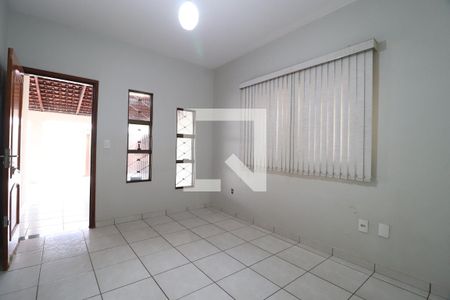 Sala de casa para alugar com 3 quartos, 200m² em Tubalina, Uberlândia