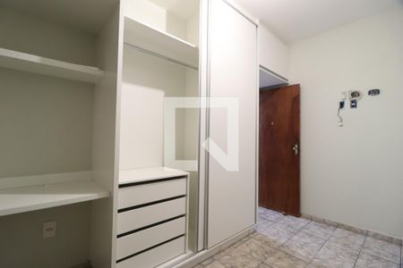 Quarto 1 de casa para alugar com 3 quartos, 200m² em Tubalina, Uberlândia