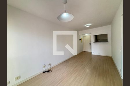 Sala de apartamento para alugar com 2 quartos, 60m² em Indianópolis, São Paulo