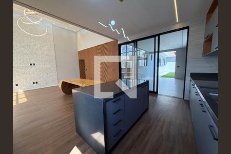 Cozinha de casa de condomínio à venda com 3 quartos, 248m² em Setor Habitacional Vicente Pires, Brasília