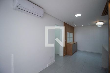 Sala de apartamento para alugar com 2 quartos, 67m² em Vila Jardini, Sorocaba