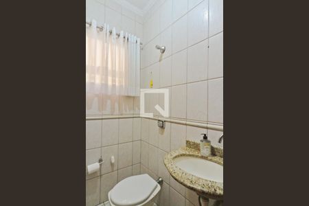 Lavabo de casa para alugar com 4 quartos, 380m² em Vila Dom Pedro Ii, São Paulo
