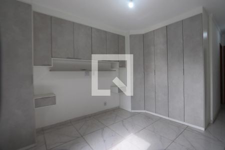 Suíte de casa para alugar com 2 quartos, 79m² em Vila Antonieta, São Paulo
