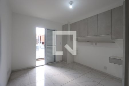 Suíte de casa para alugar com 2 quartos, 79m² em Vila Antonieta, São Paulo