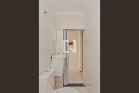 Banheiro de casa para alugar com 1 quarto, 70m² em Lauzane Paulista, São Paulo