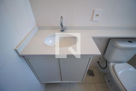 Banheiro da Suíte  de apartamento para alugar com 2 quartos, 67m² em Parque Campolim, Sorocaba