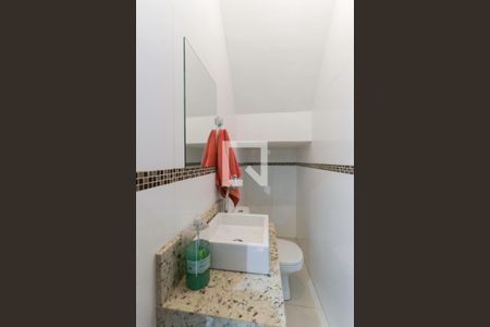 Lavabo de casa para alugar com 3 quartos, 146m² em Vila Aurora (zona Norte), São Paulo