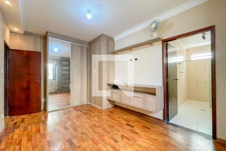 Suíte de casa à venda com 3 quartos, 180m² em Umuarama, Osasco