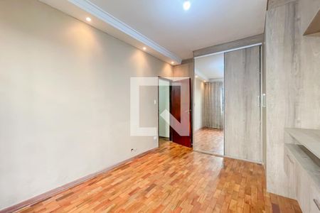 Suíte de casa à venda com 3 quartos, 180m² em Umuarama, Osasco