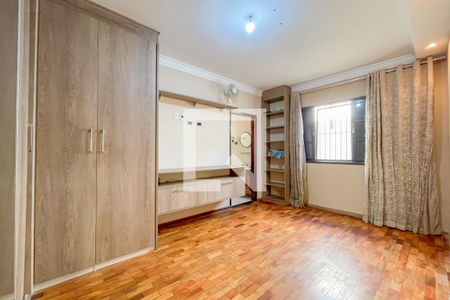 Suíte de casa à venda com 3 quartos, 180m² em Umuarama, Osasco