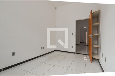 Quarto 1 de casa à venda com 3 quartos, 132m² em Centro, Belo Horizonte