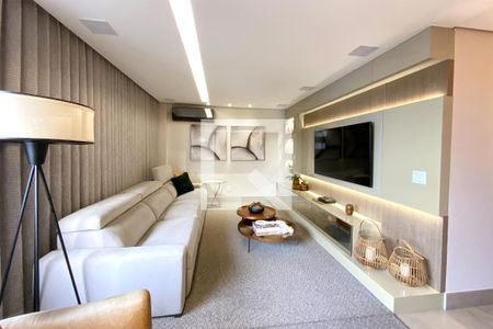 Sala de apartamento à venda com 4 quartos, 216m² em Cidade Nova, Belo Horizonte