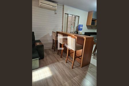 Casa à venda com 3 quartos, 73m² em Harmonia, Canoas