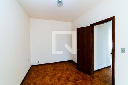 Suíte de apartamento para alugar com 3 quartos, 75m² em Pompéia, Belo Horizonte
