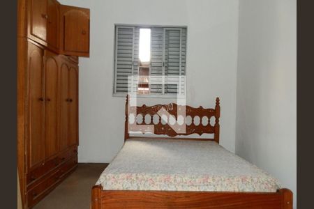 Casa à venda com 3 quartos, 180m² em Vila Santo Estefano, São Paulo