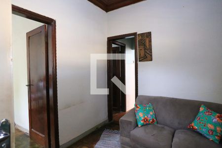 Sala de casa à venda com 3 quartos, 139m² em Boa Vista, Belo Horizonte