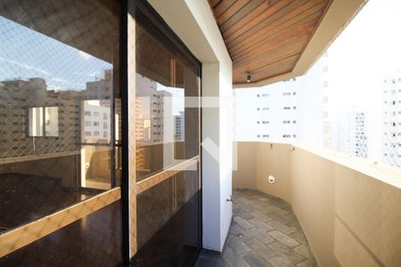 Varanda da Sala  de apartamento para alugar com 3 quartos, 202m² em Indianópolis, São Paulo