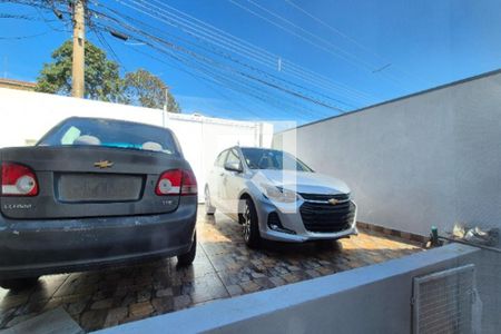 Vista da Sala de casa para alugar com 2 quartos, 300m² em Jardim dos Oliveiras, Campinas