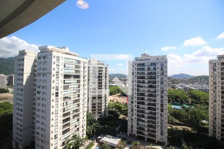Sala - Vista de apartamento à venda com 4 quartos, 169m² em Barra Olímpica, Rio de Janeiro