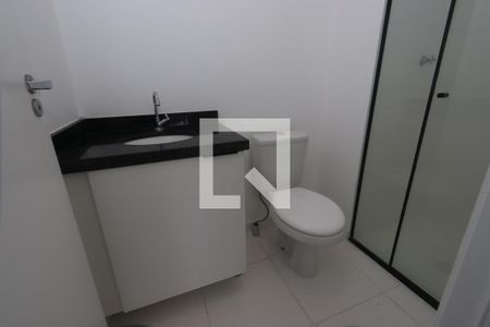 Banheiro de apartamento para alugar com 1 quarto, 30m² em Jardim Angela (zona Leste), São Paulo