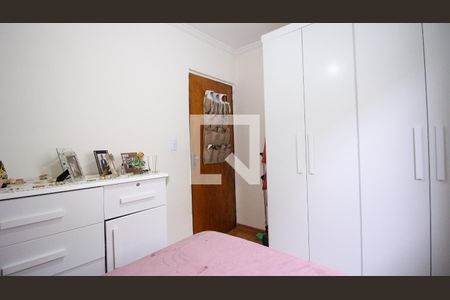 Casa à venda com 3 quartos, 150m² em Vila Antonieta, São Paulo