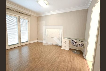 Casa à venda com 4 quartos, 371m² em Alphaville, Santana de Parnaíba