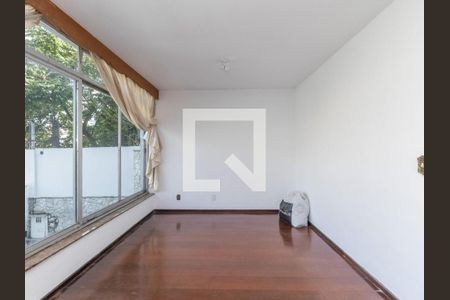 Casa à venda com 3 quartos, 600m² em Vila Mariana, São Paulo