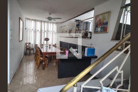 Casa à venda com 5 quartos, 281m² em Alphaville Residencial Dois, Barueri
