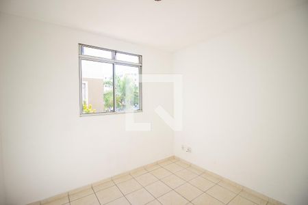 Quarto 2 de apartamento para alugar com 2 quartos, 45m² em Cabral, Contagem