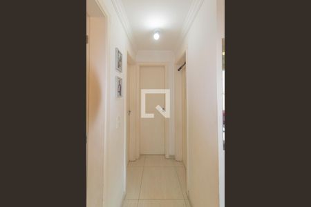 Corredor de apartamento à venda com 3 quartos, 52m² em Mato Grande, Canoas