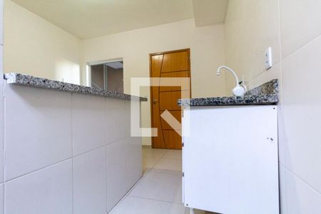 Sala, Cozinha e área de serviço de apartamento para alugar com 1 quarto, 34m² em Vila Ré, São Paulo