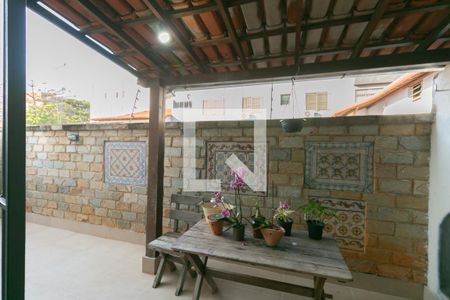 Apartamento para alugar com 2 quartos, 100m² em Santa Rosa, Belo Horizonte